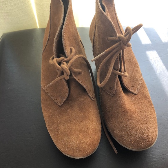 Merona Lace up boots size 7.5 - Picture 2 of 7